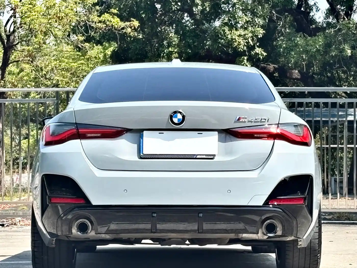 BMW 4 Series 2024 430i Gran Coupe M Sport Shadowline Package фото 25