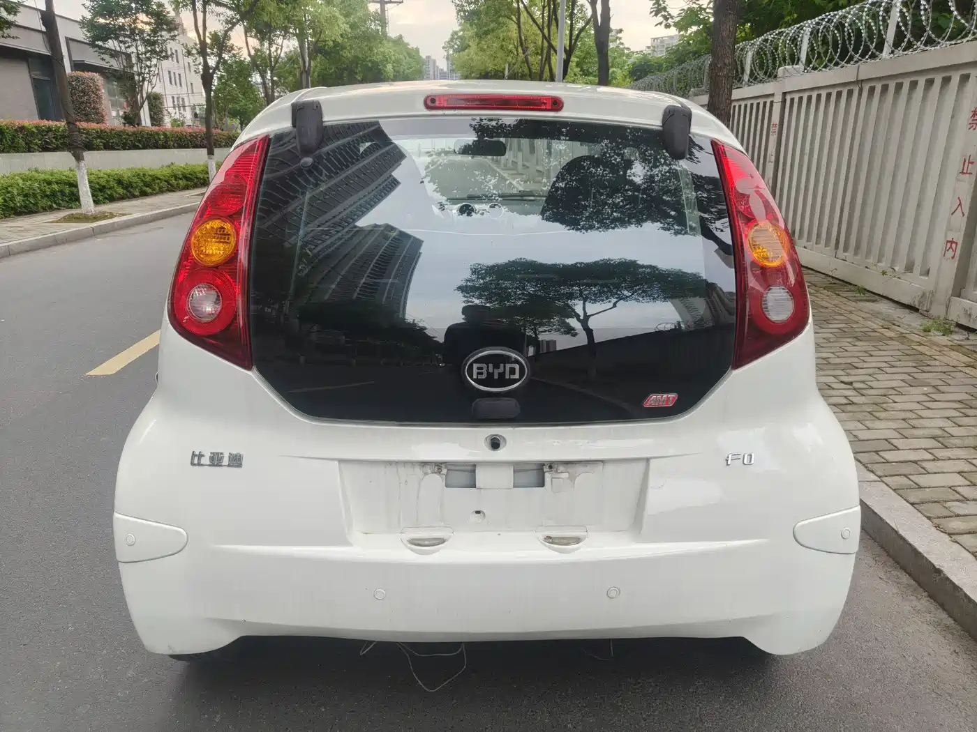BYD F0 2015 1.0L AMT Cool Edition фото 3
