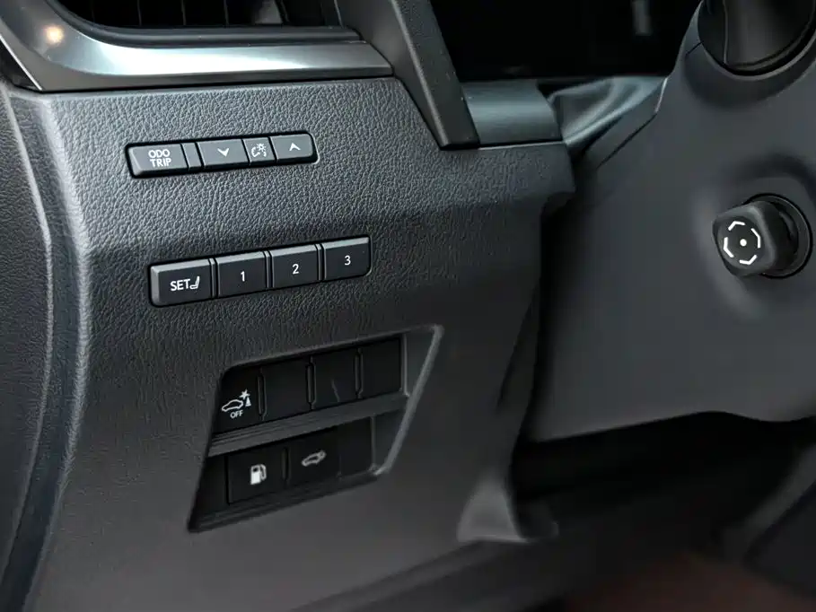 Lexus GX 2024 OVERTRAIL Summit Edition фото 24
