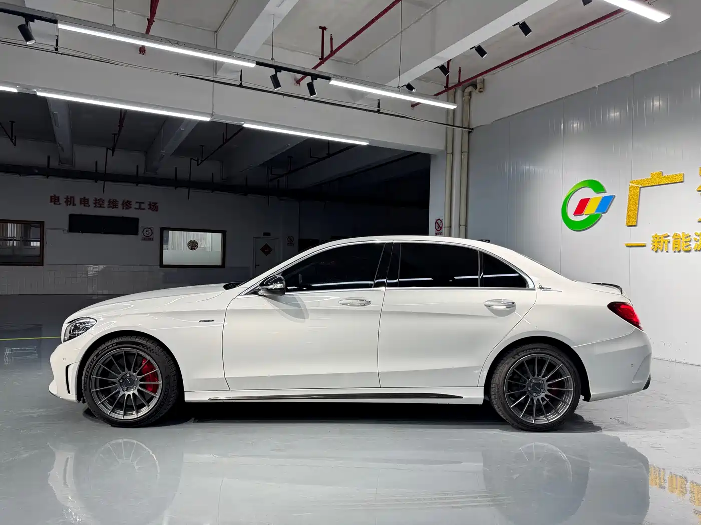 Mercedes-Benz C-Class 2019 Facelift C 260 L Sport фото 8