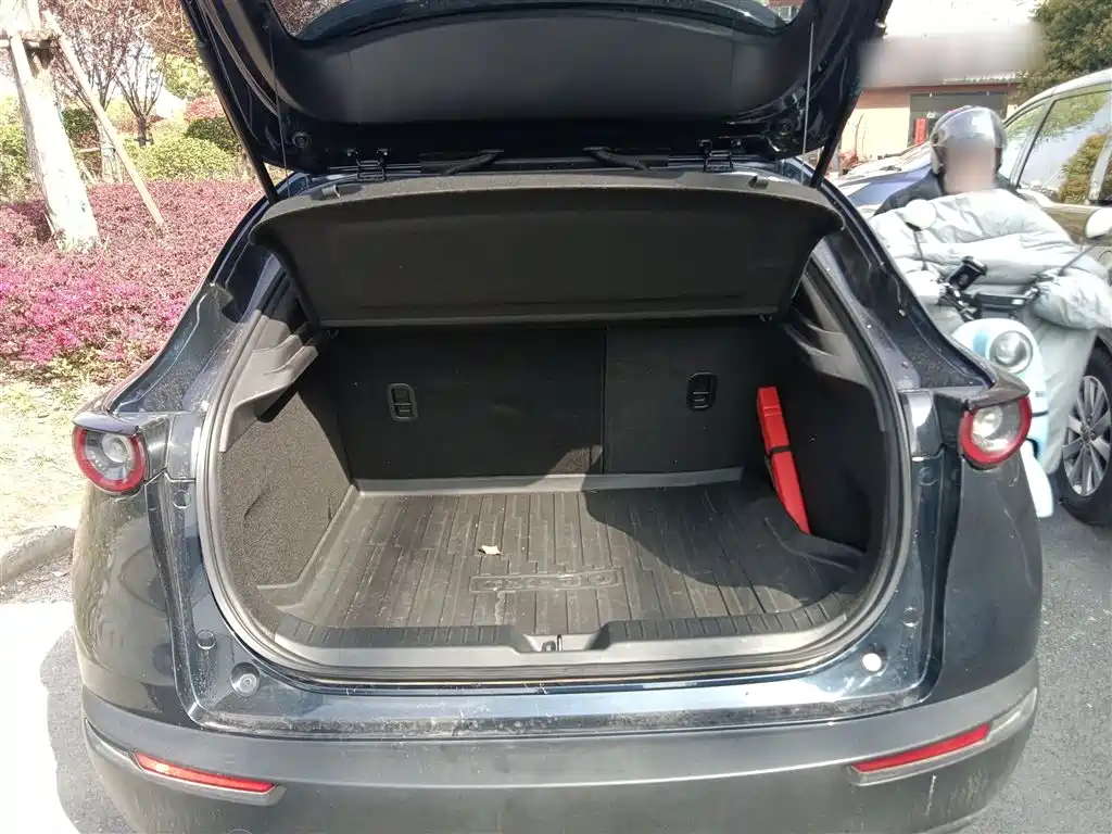 Фото 19 - Mazda CX-30
