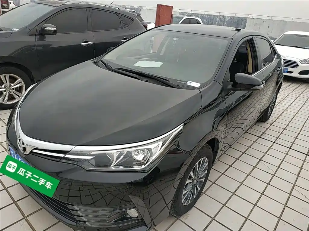 Toyota Corolla 2017 Facelift 1.2T S-CVT GL фото 2