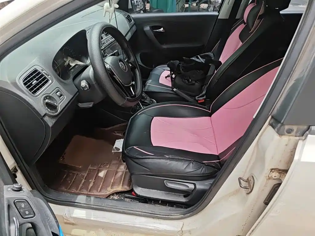 Volkswagen Polo 2018 1.5L Auto Comfort фото 8
