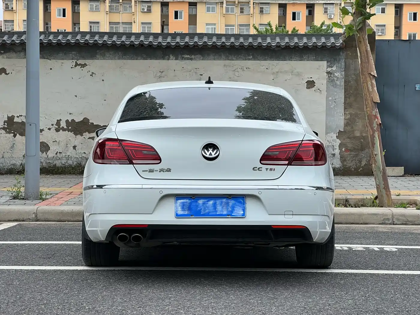 Volkswagen FAW-Volkswagen CC 2015 1.8TSI Luxury фото 14