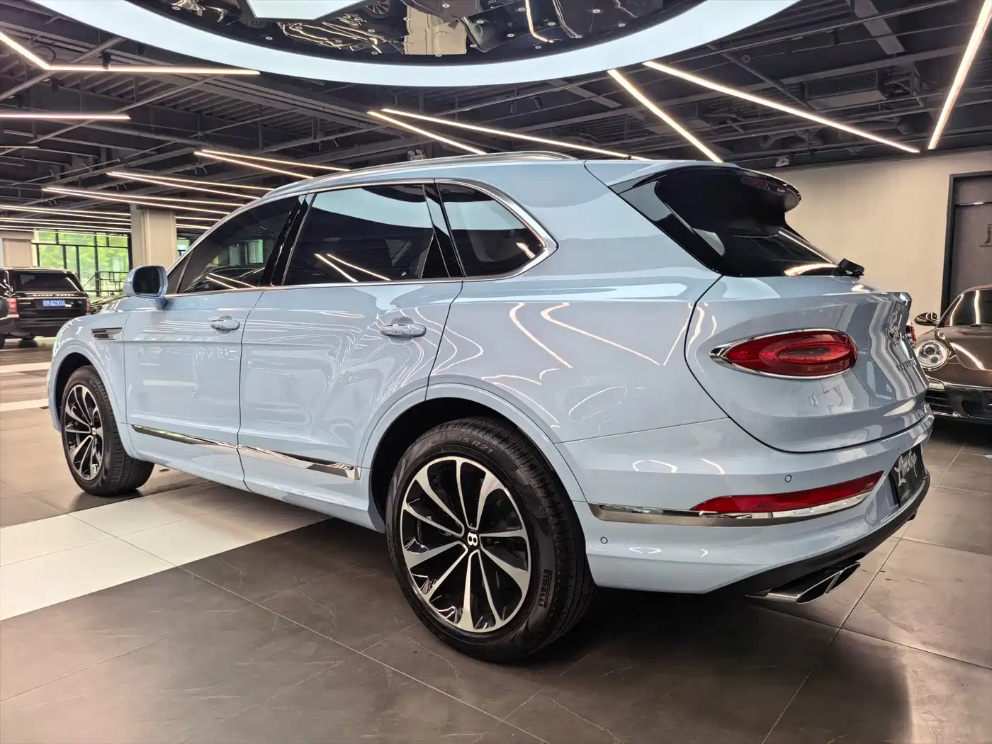 Bentley Bentayga 2025 2026 4.0T V8