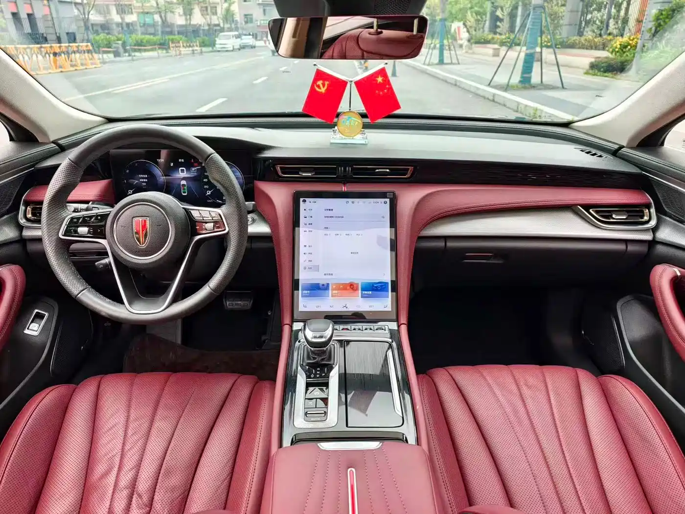 Hongqi H5 2023 1.5T DCT Smart Connect Joy Edition фото 5