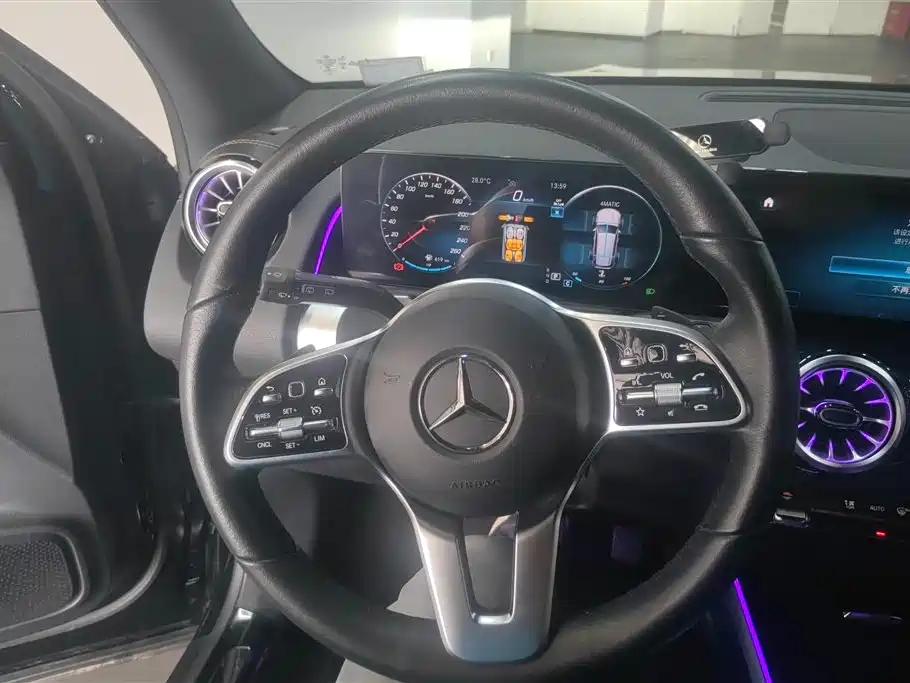 Mercedes-Benz GLB 2023 GLB 220 4MATIC фото 15