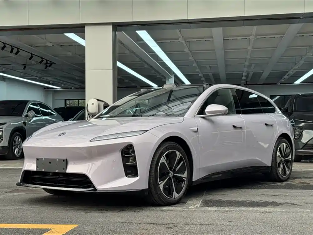 NIO ET5T 2025 75kWh Touring