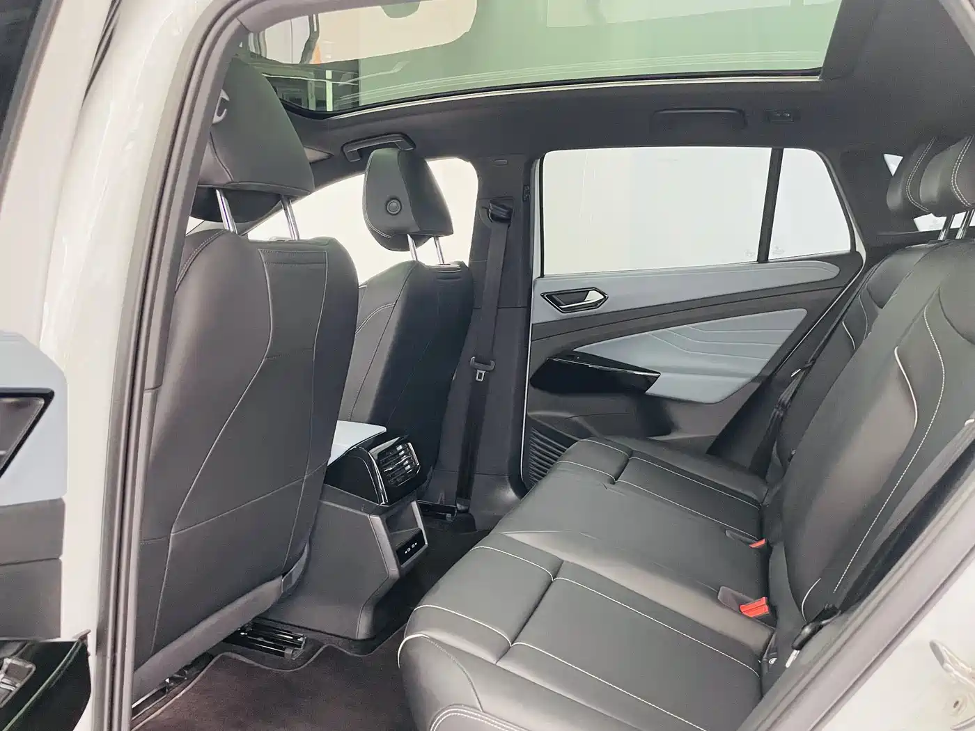Volkswagen ID.4 X 2025 Smart Pure Intelligent Edition фото 9