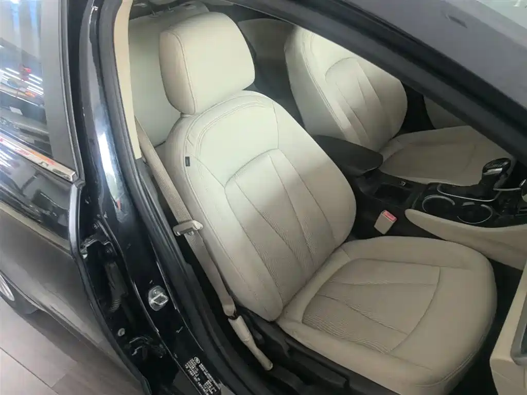 Buick Verano 2015 Sedan 15S Automatic Progressive фото 25