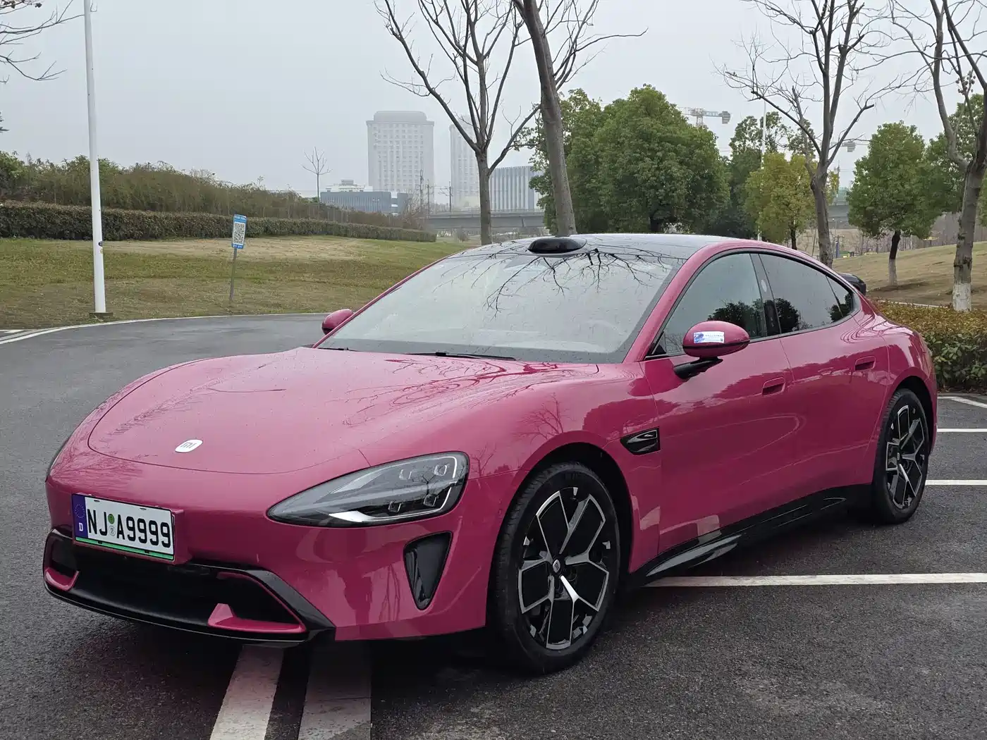 XIAOMI CAR XIAOMI SU7