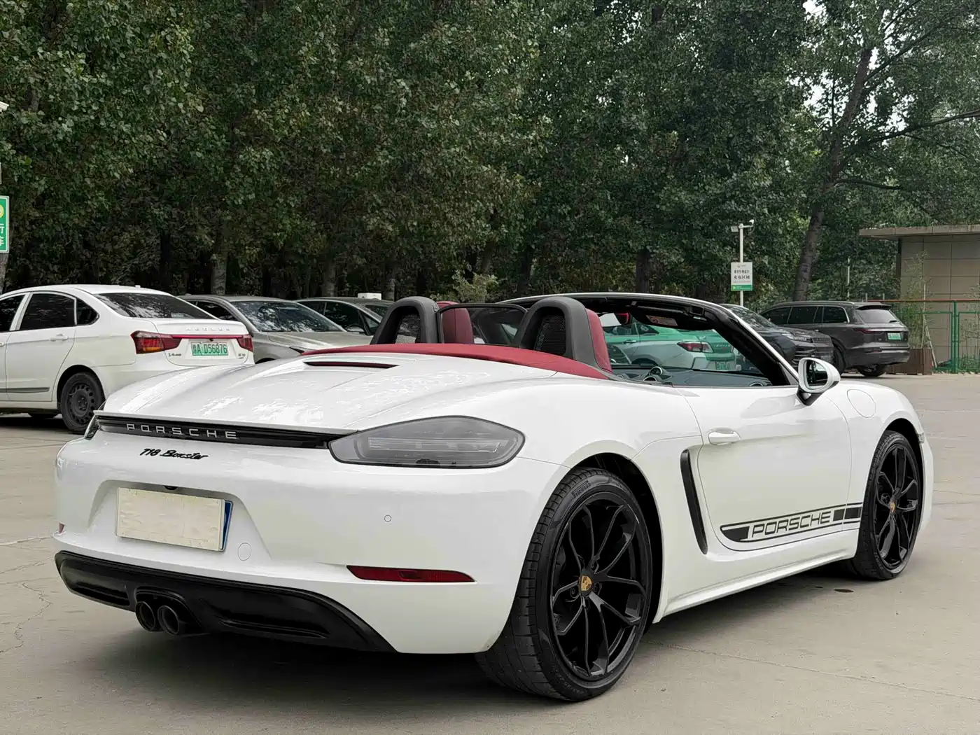 Porsche 718 2023 Boxster Style Edition 2.0T фото 9