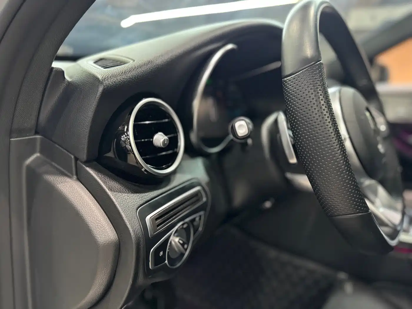 Mercedes-Benz C-Class 2021 C 260 Starry Exclusive Edition фото 24