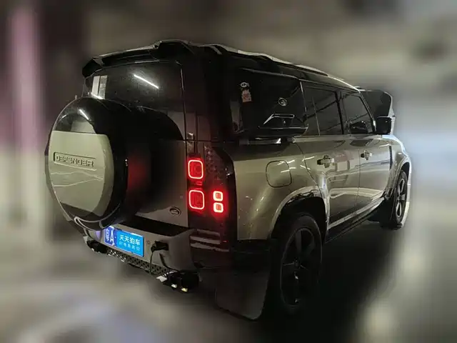 Land Rover Defender 2023 Facelift 110 3.0T P400 X-DYNAMIC HSE — фото 2