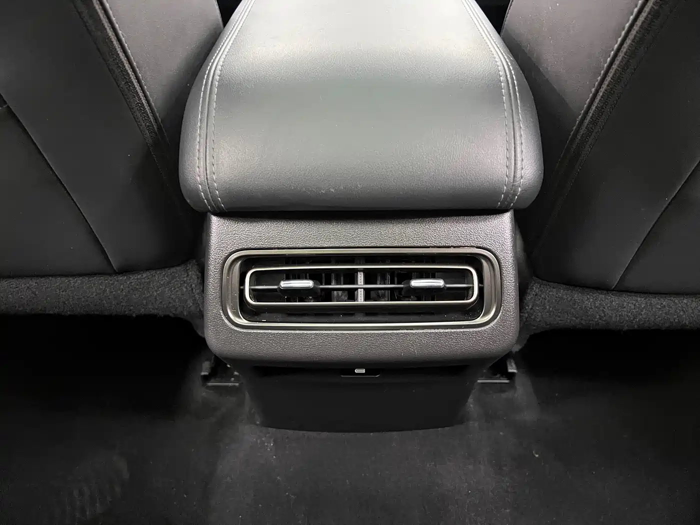 Haval Meng Long NEV 2023 Hi4 102 Explorer Edition фото 18