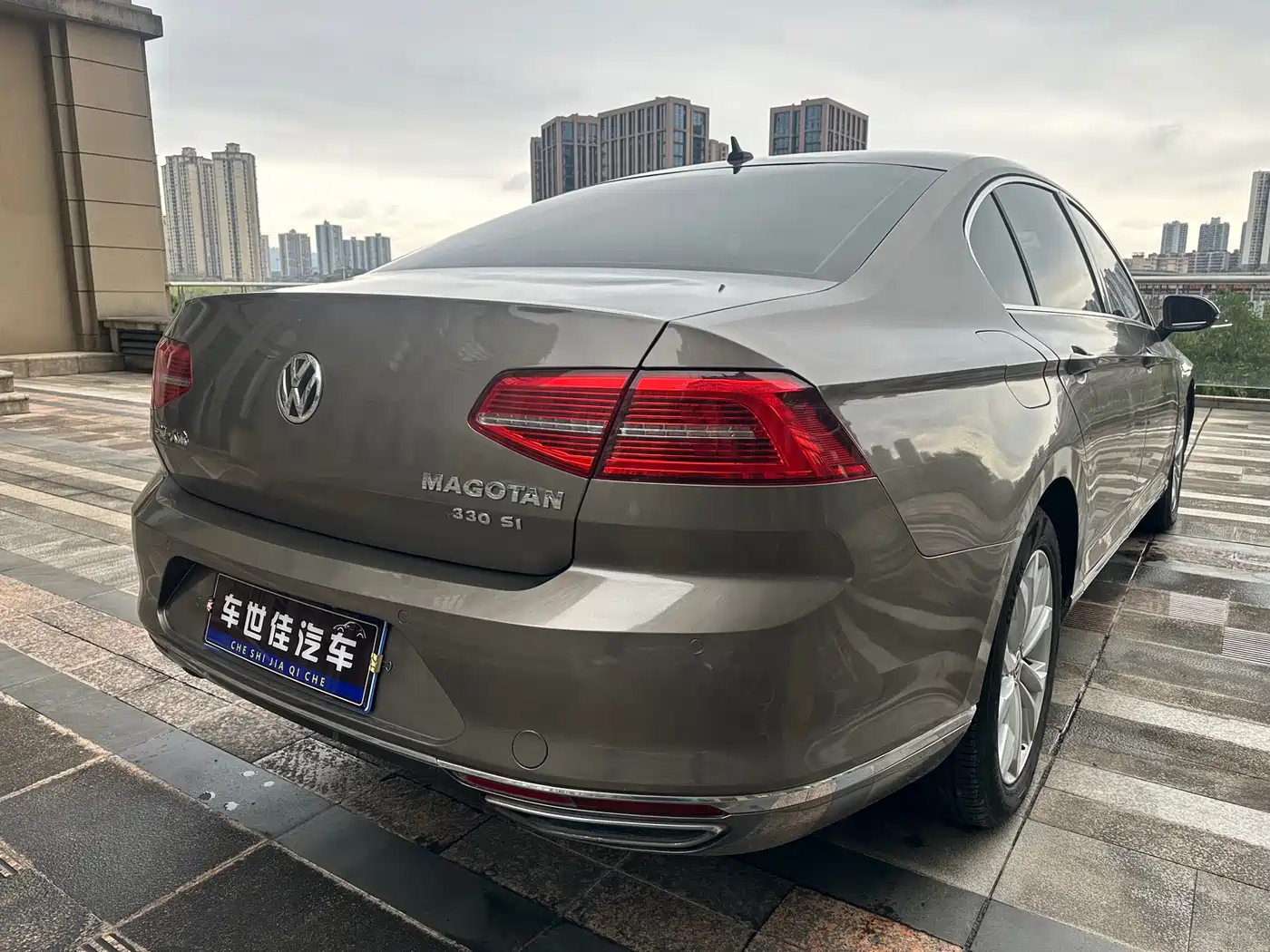 Volkswagen Magotan 2017 330TSI DSG Luxury фото 6