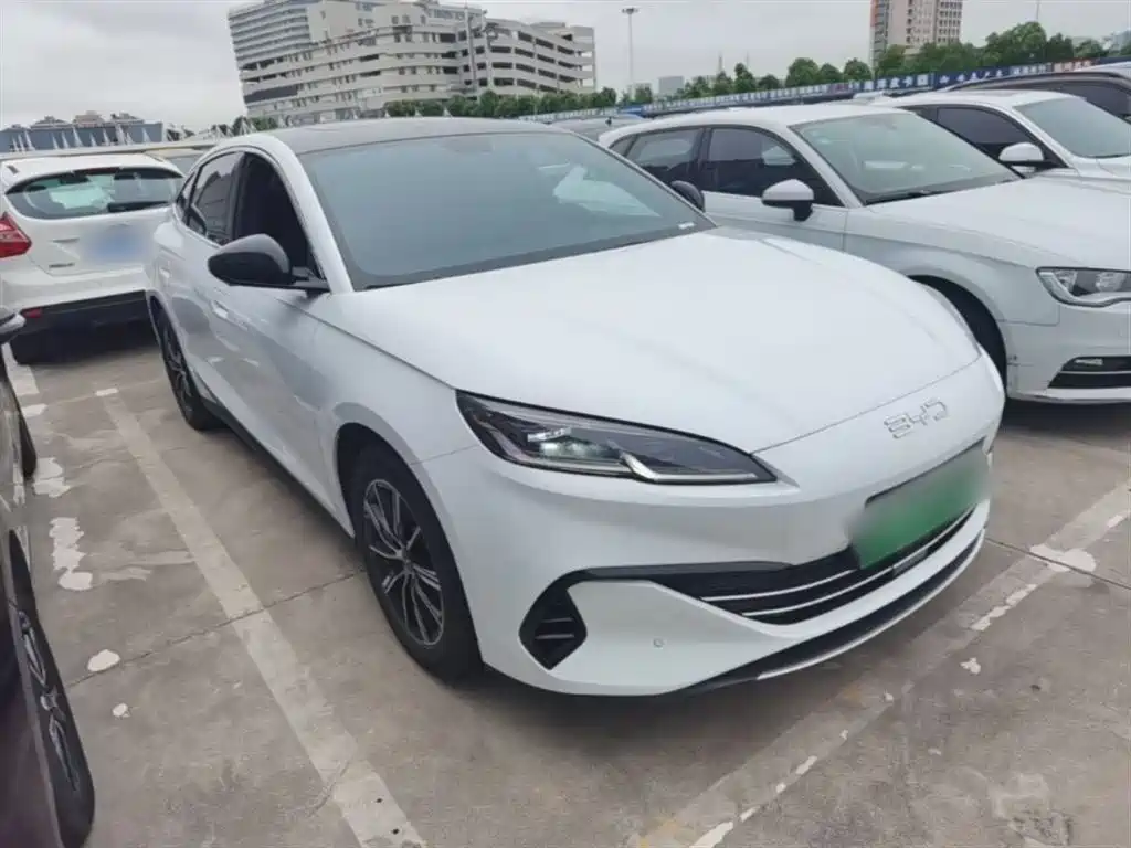 BYD Seal 06 New Energy 2024 DM-i 120KM Honor фото 4