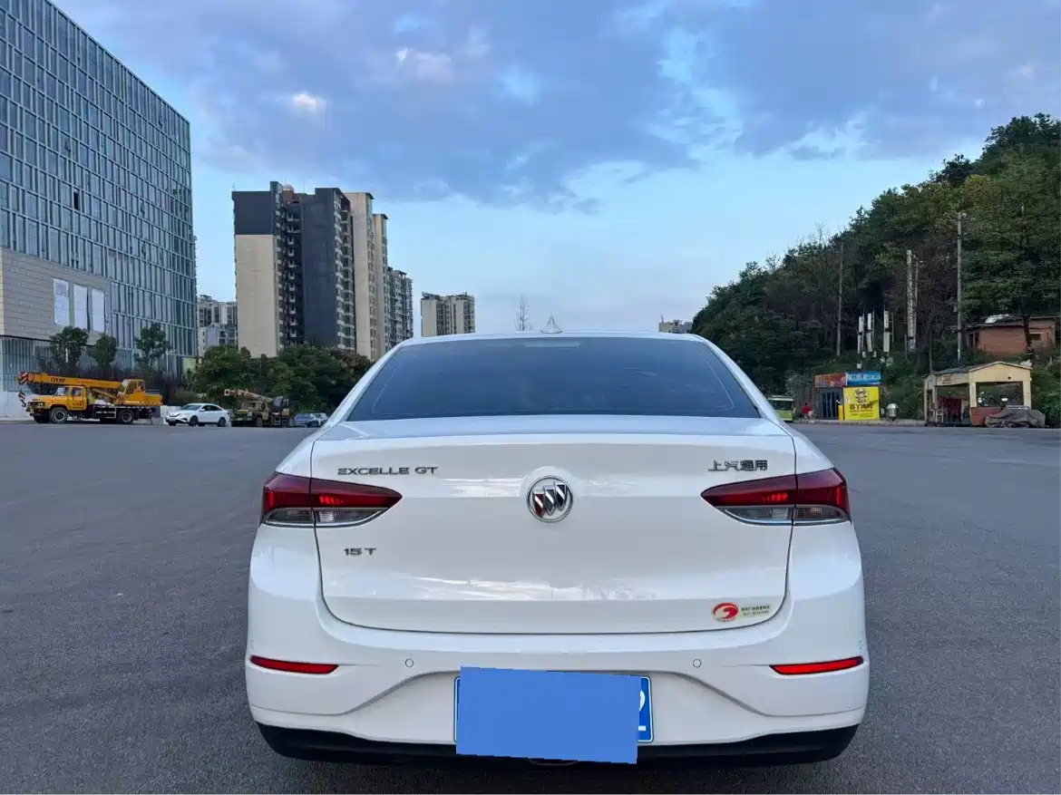 Фото 9 - Buick Excelle