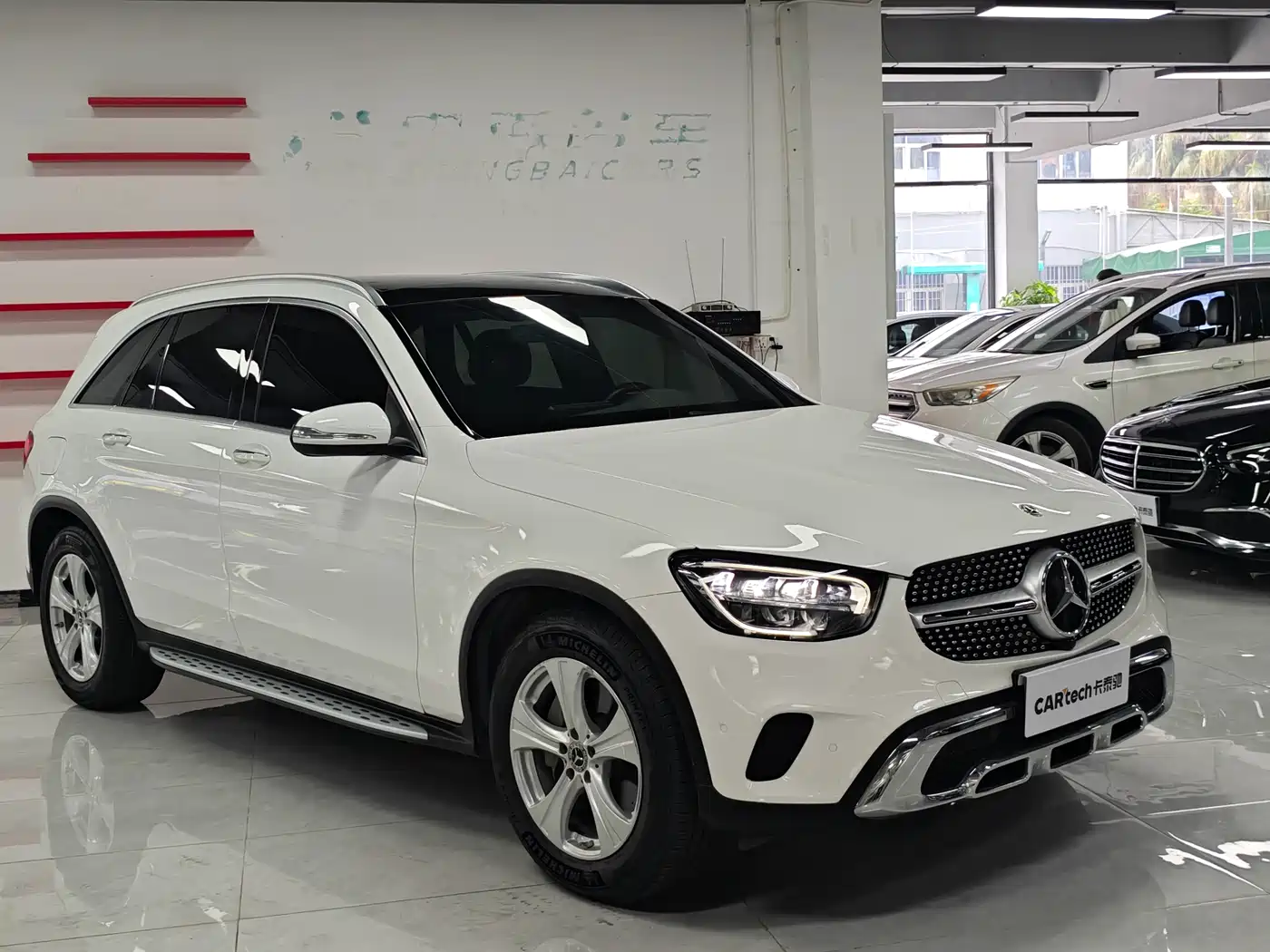 Mercedes-Benz GLC 2020 Facelift GLC 260 L 4MATIC Dynamic фото 3