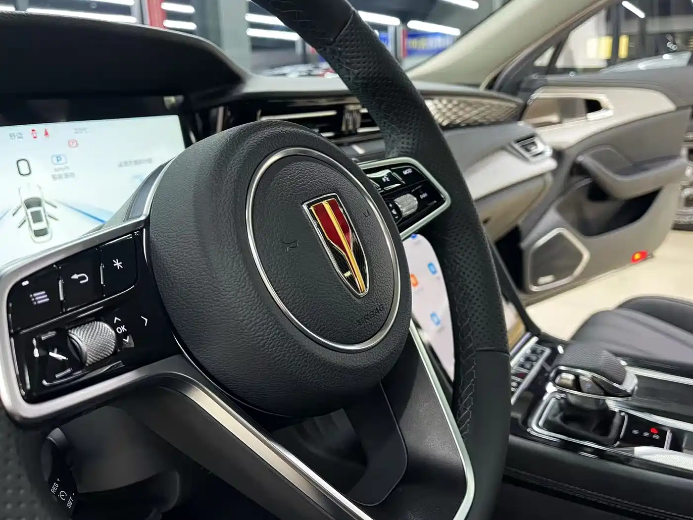 Hongqi H5 PHEV 2025 130 Super Hybrid Edition фото 9