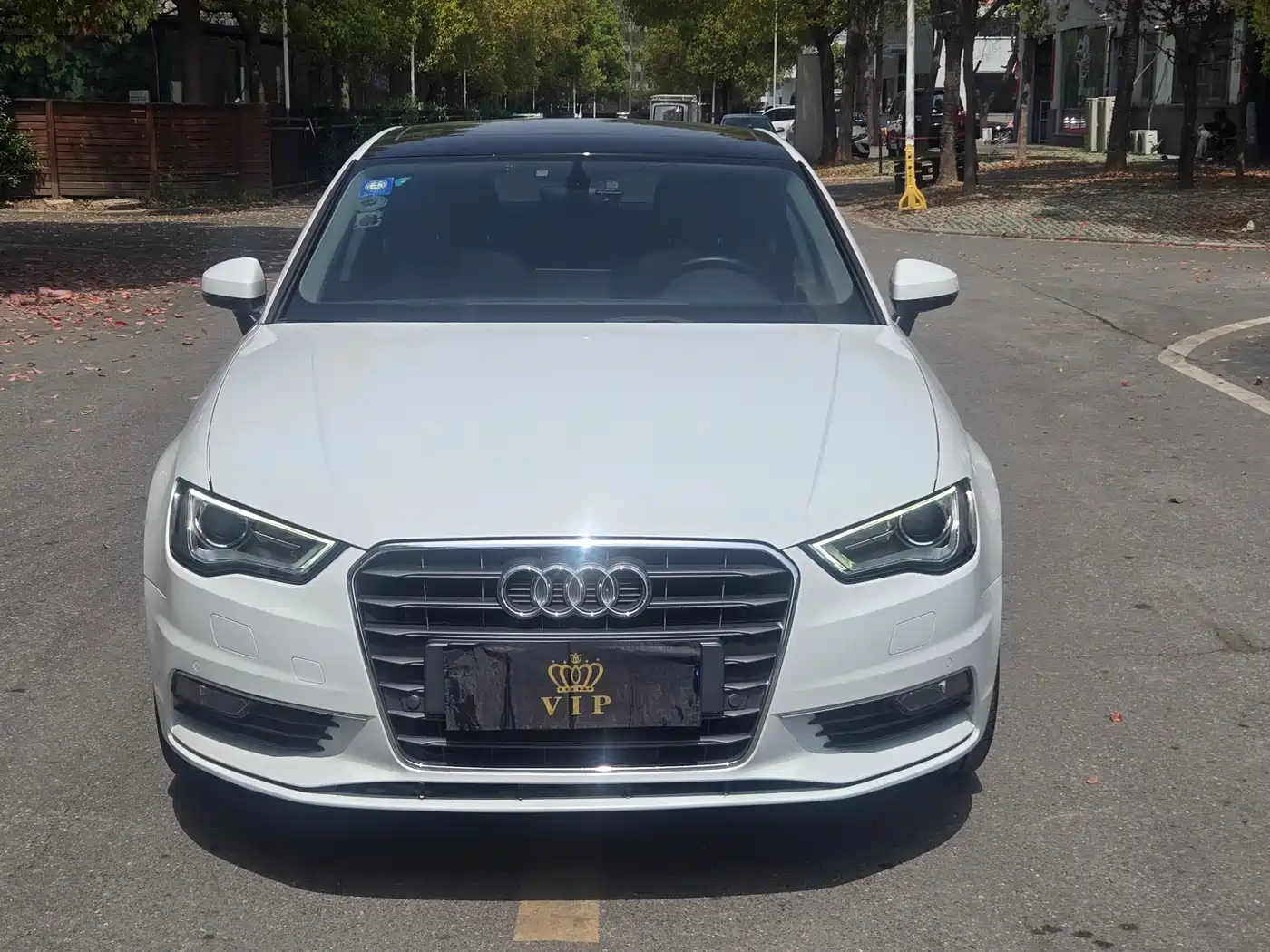 Audi A3 2015 Limousine 40 TFSI Automatic Comfort фото 2