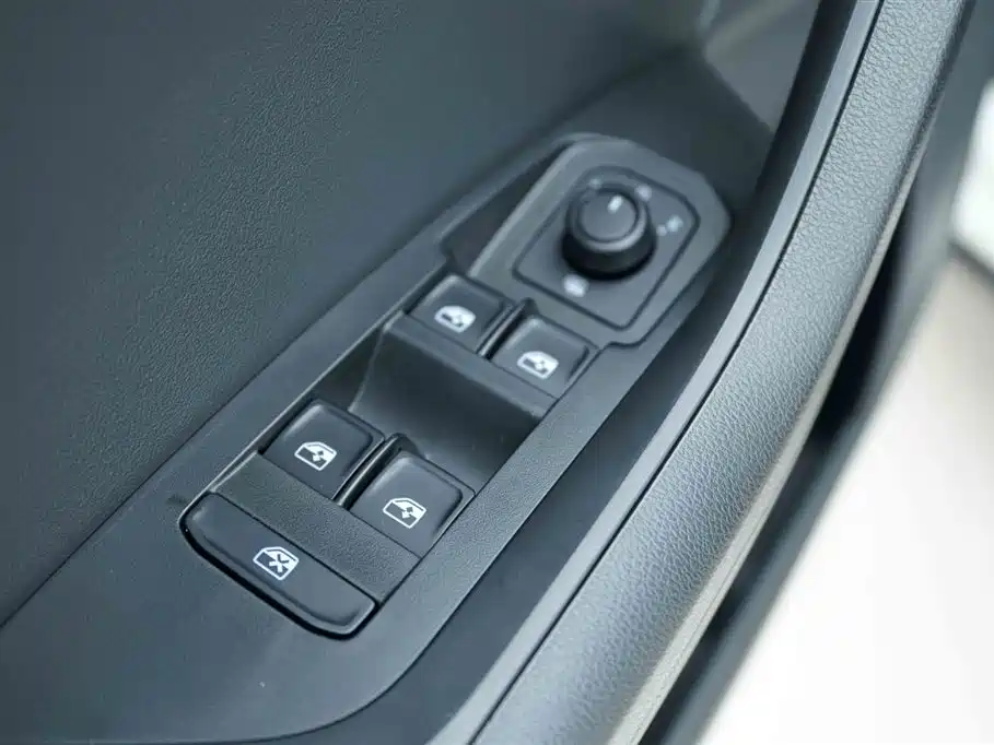Škoda Kodiaq 2024 TSI330 5-Seat Front-Wheel Drive Power Edition фото 10