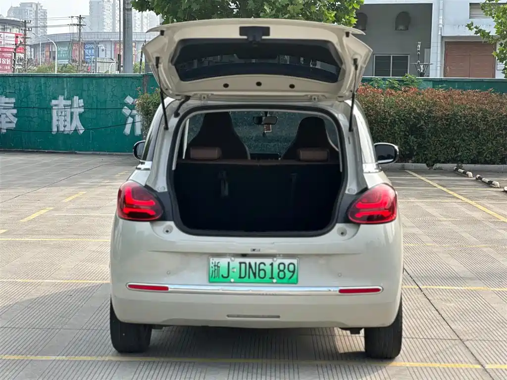 Фото 16 - Wuling Motors Wuling Bingo