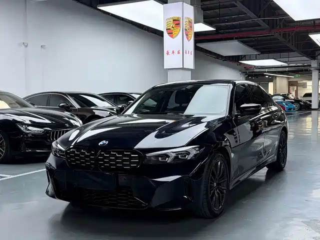 BMW 3 Series 2023 325Li M Sport Black Night Package
