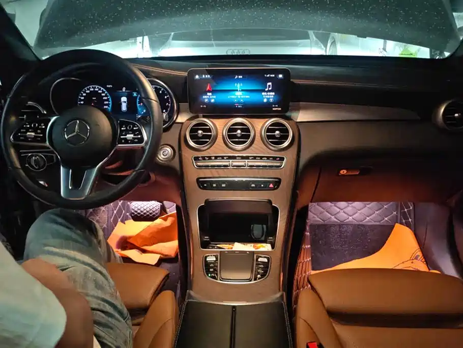 Mercedes-Benz GLC 2020 GLC 300 L 4MATIC Dynamic фото 12