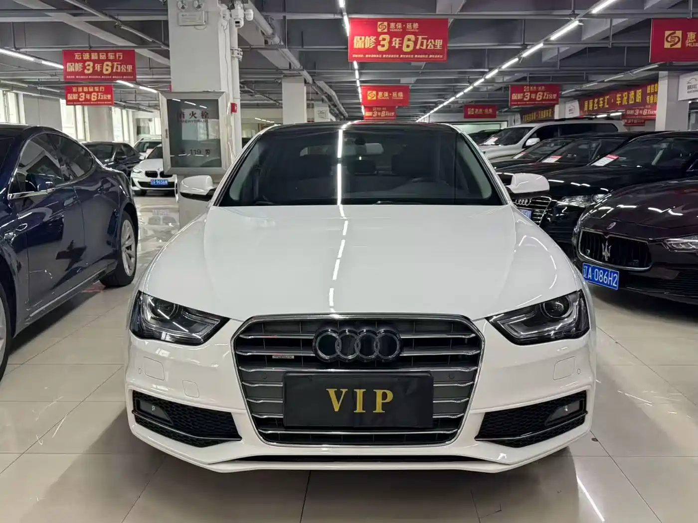 Audi A4L 2015 45 TFSI quattro Individual Sport фото 2