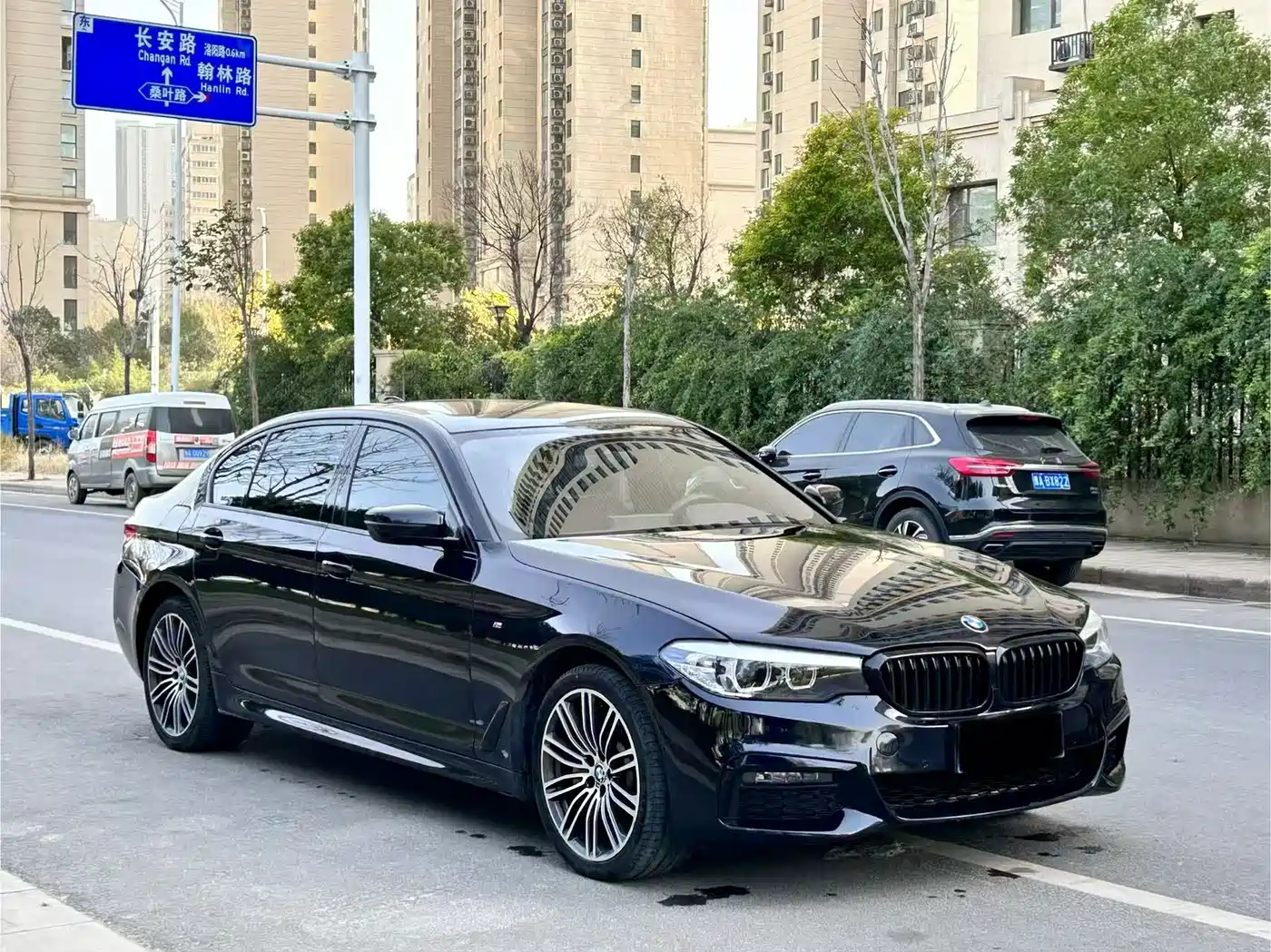 BMW 5 Series 2019 530Li Leading M Sport Package фото 3