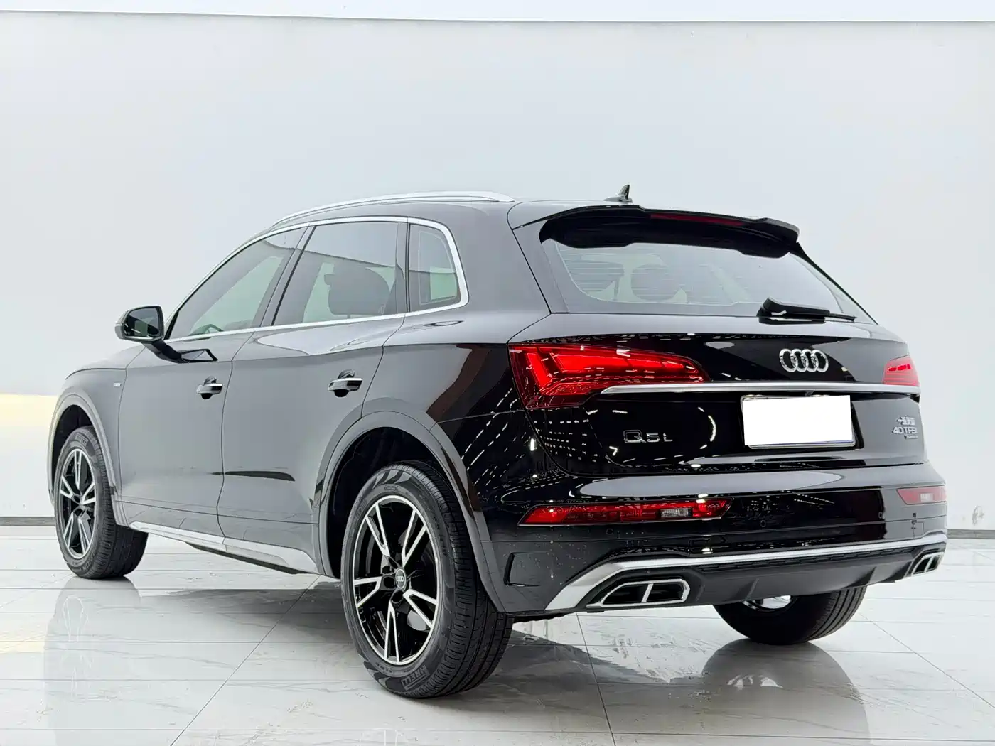 Audi Q5L 2025 40 TFSI Fashion Dynamic фото 15