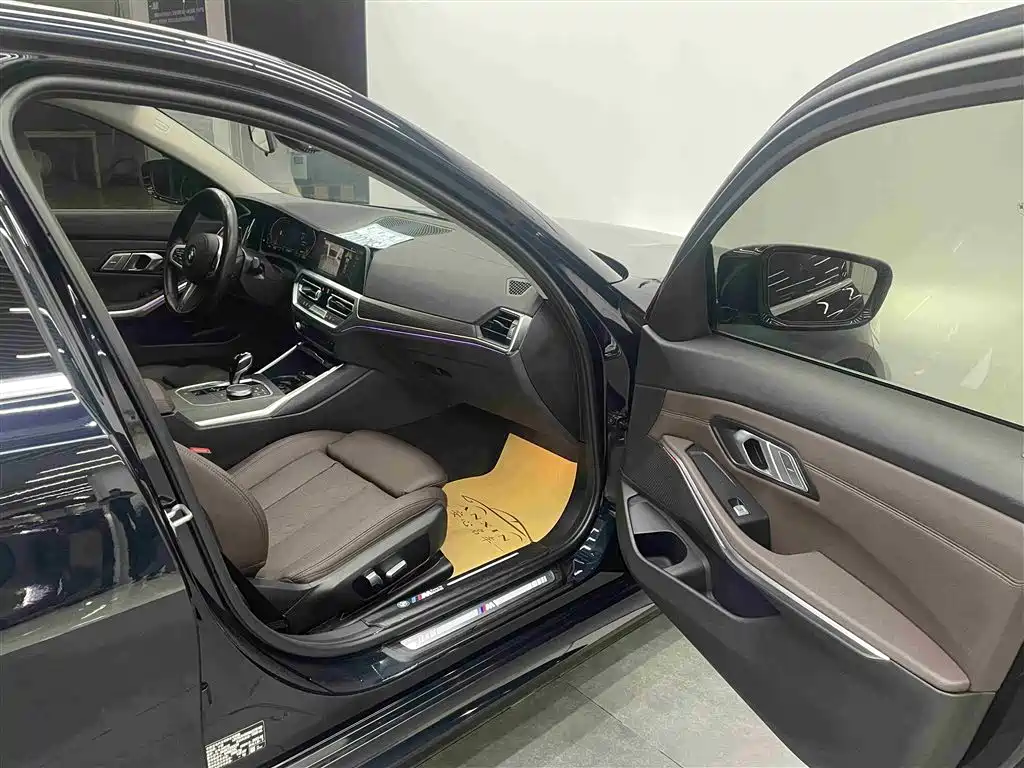 BMW 3 Series 2022 Facelift 325i M Sport Package фото 9