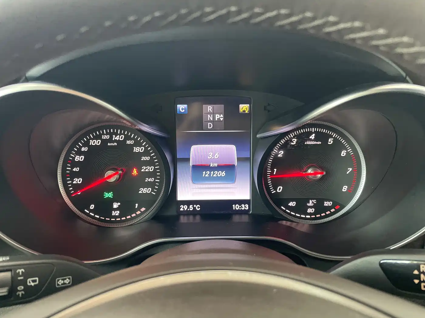 Mercedes-Benz GLC 2016 GLC 260 4MATIC Dynamic фото 17