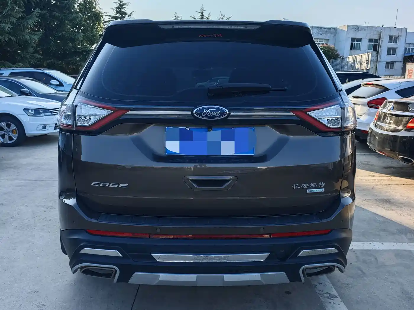 Фото 17 - Ford Edge