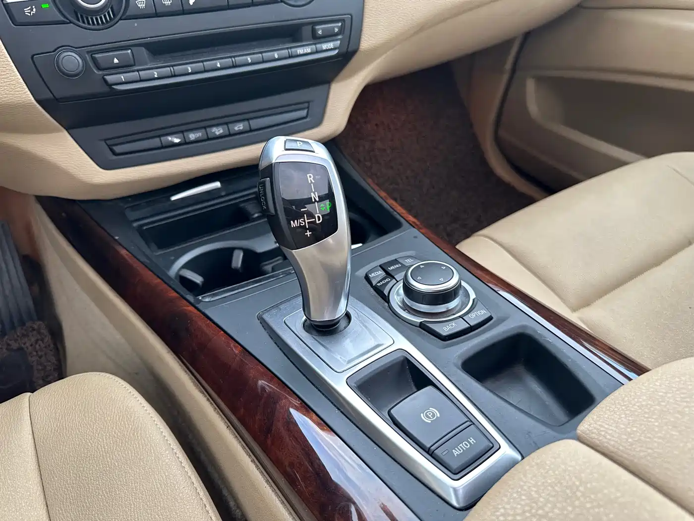 BMW X5 (Import) 2013 xDrive35i Leading фото 19