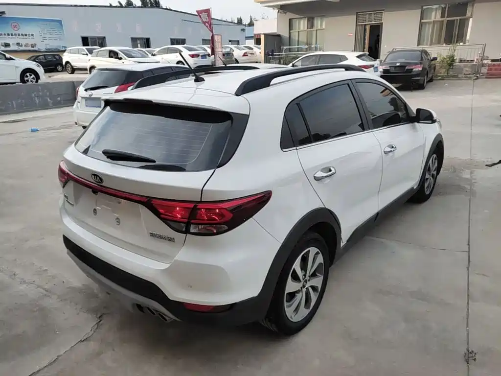 Kia KX CROSS 2018 2017 1.4L AT GLS