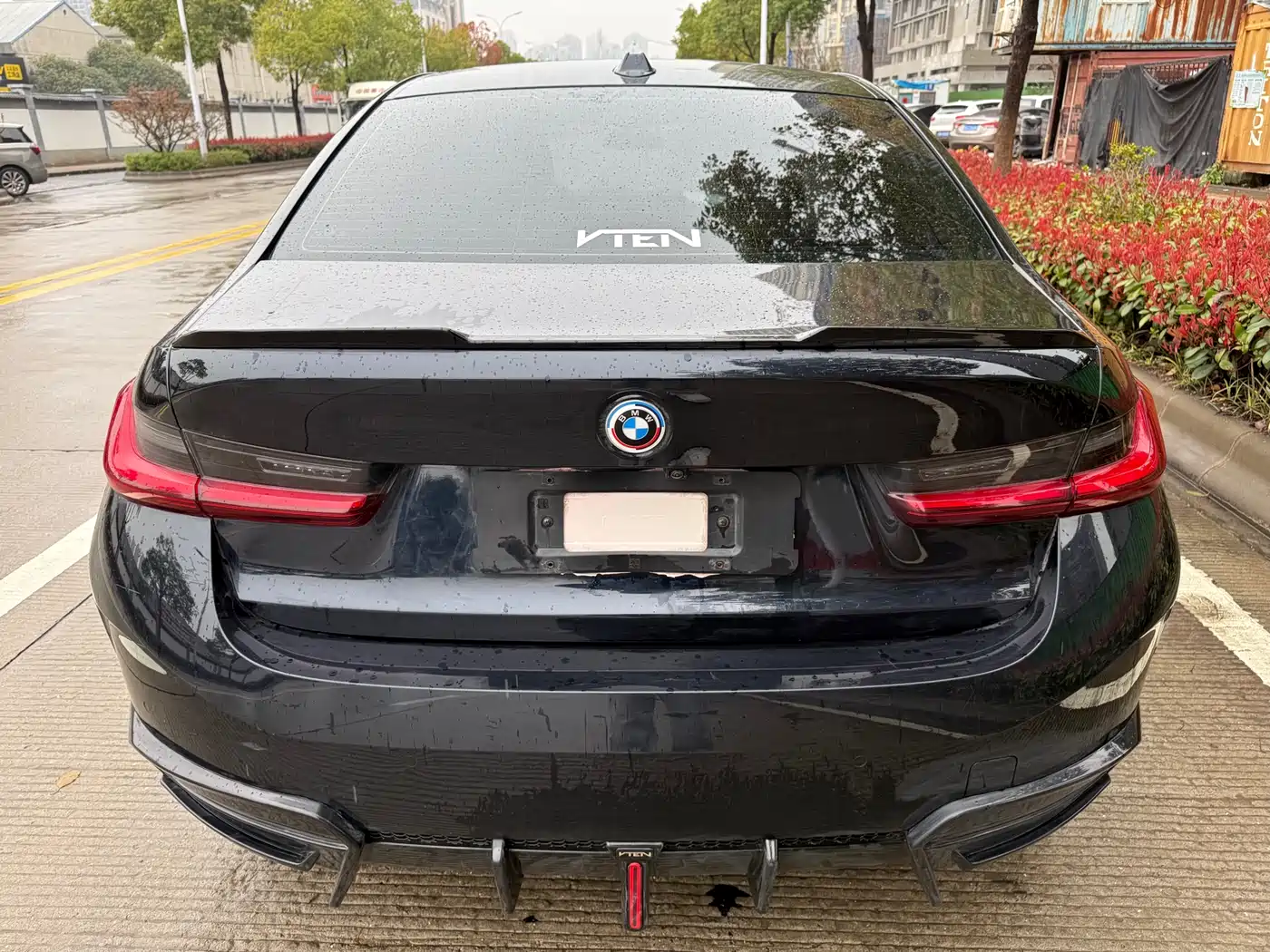 BMW I3