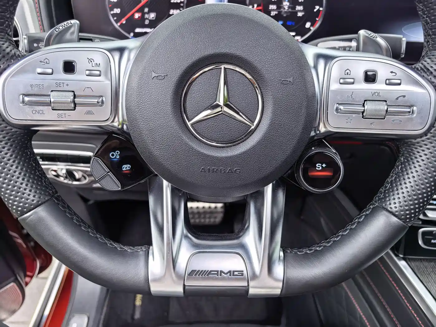 Mercedes-Benz G-Class AMG 2022 AMG G 63 фото 55
