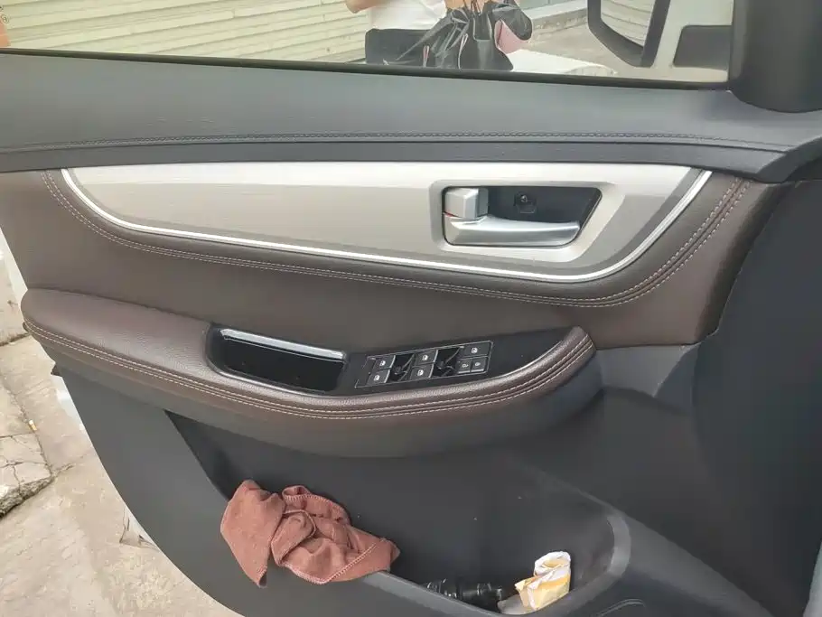 Dongfeng Fengxing Jingyi X5 2018 2017 Power Series 1.5T CVT Luxury