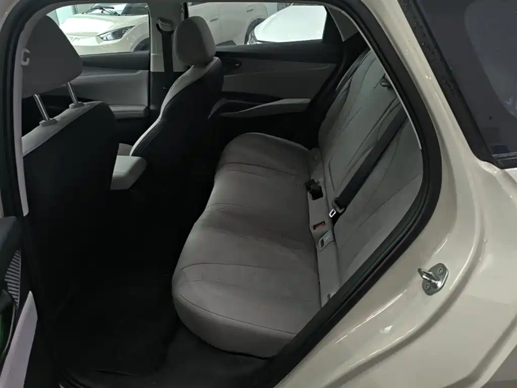 BYD Seal 06 DM-i Touring 2025 DM-i 150KM Flagship фото 17