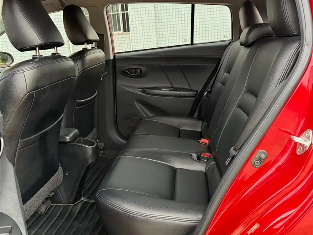 Toyota YARiS L Zhi Xuan 2019 1.5E CVT MeiDong Edition China VI фото 10