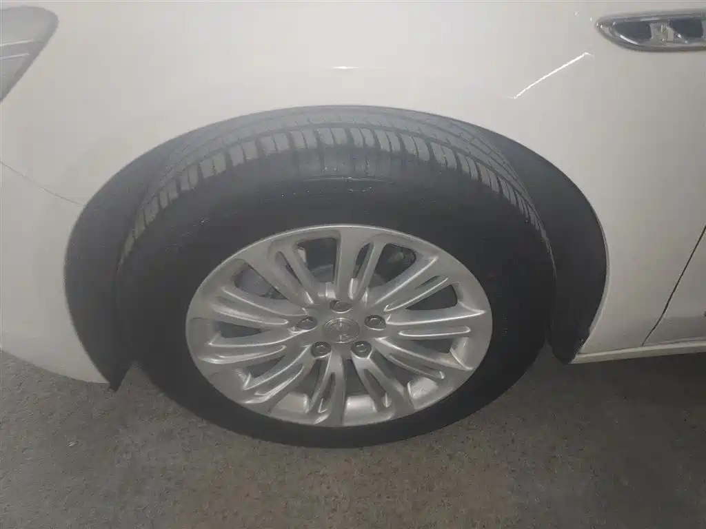 Buick LaCrosse 2018 Model 30H Elite Edition фото 23