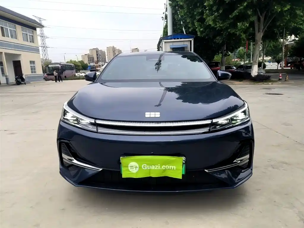 Geely Galaxy Galaxy A7 2025 EM-i фото 3
