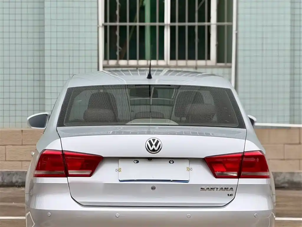 Volkswagen Santana 2013 1.6L Automatic Comfort Edition фото 9