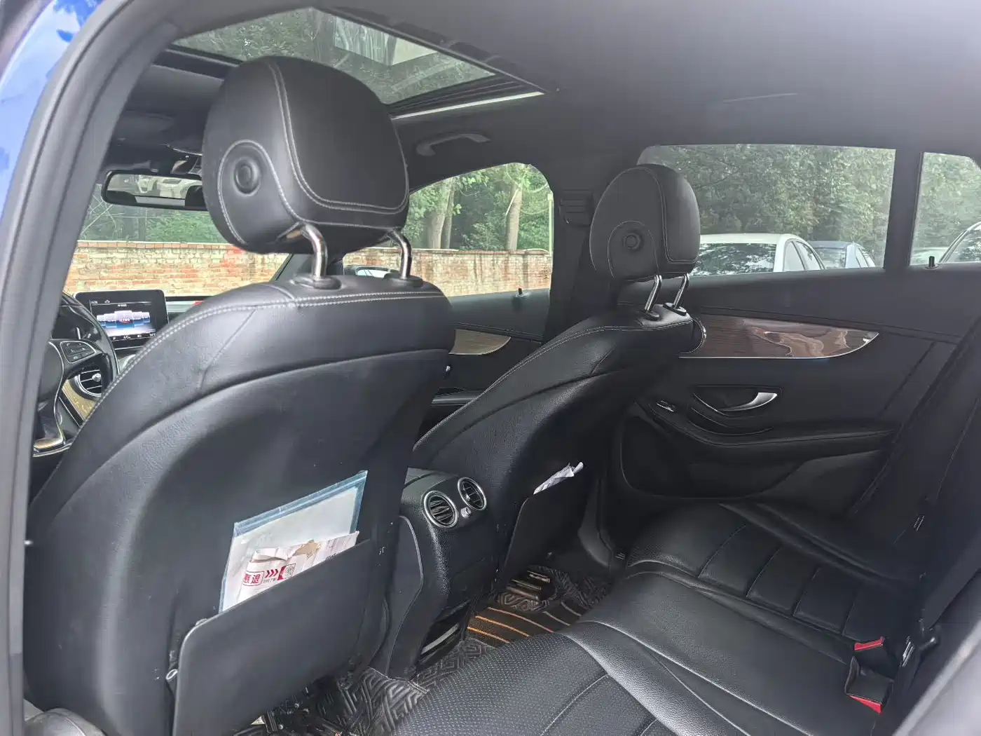 Mercedes-Benz GLC Coupe 2019 GLC 260 4MATIC Coupe SUV фото 4