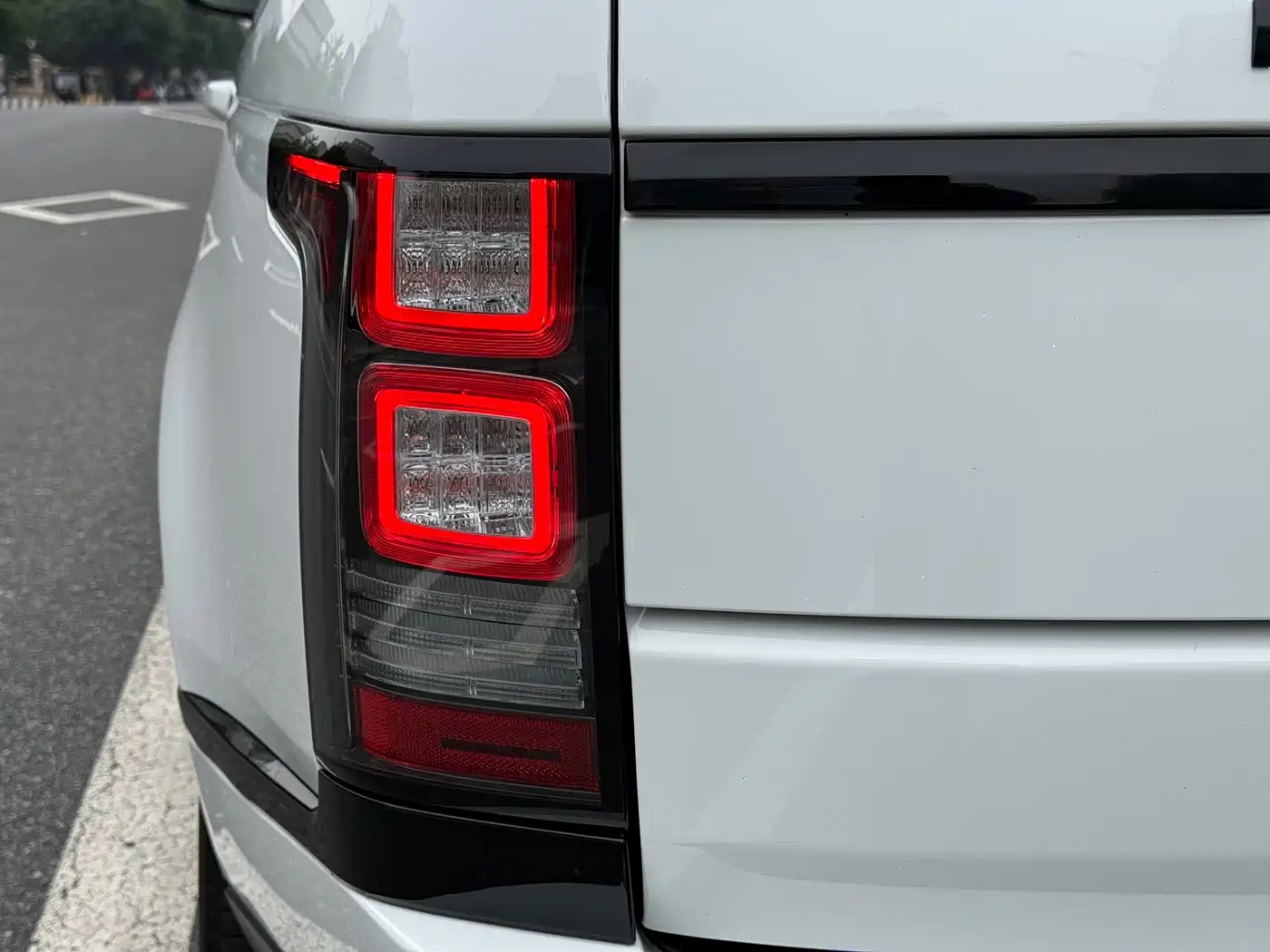 Land Rover Range Rover 2017 3.0 SC V6 Vogue фото 6