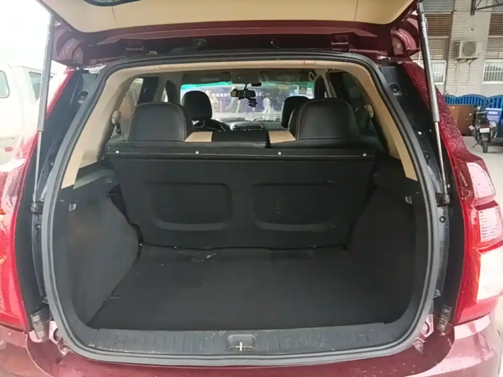 Dongfeng Fengxing Joyear X3 2015 2015 1.5L Comfort Model