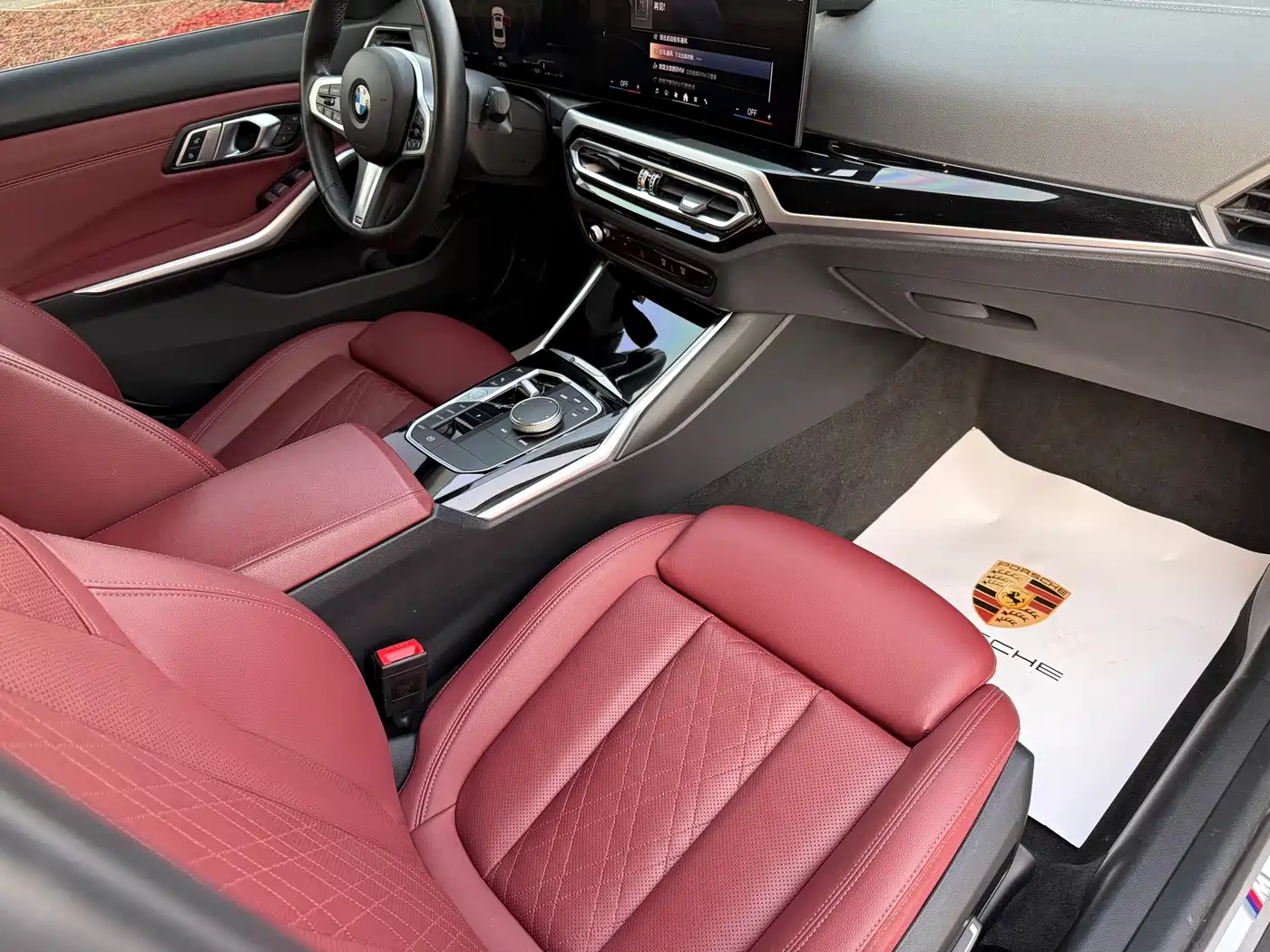 BMW 3 Series 2024 320i M Sport Package фото 11
