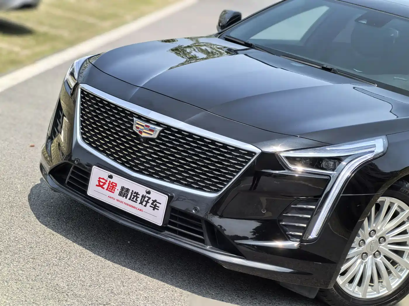 CADILLAC CT6